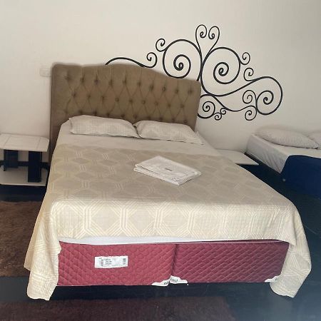 Hotel Roma Edeia Go Екстериор снимка
